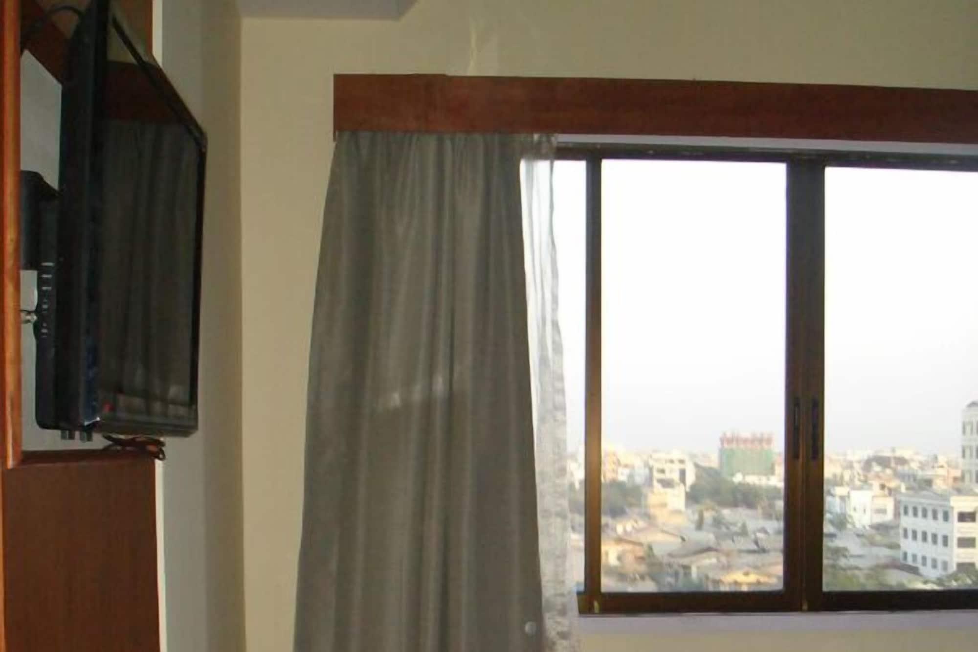 Oway Grand Hotel Mandalay Esterno foto